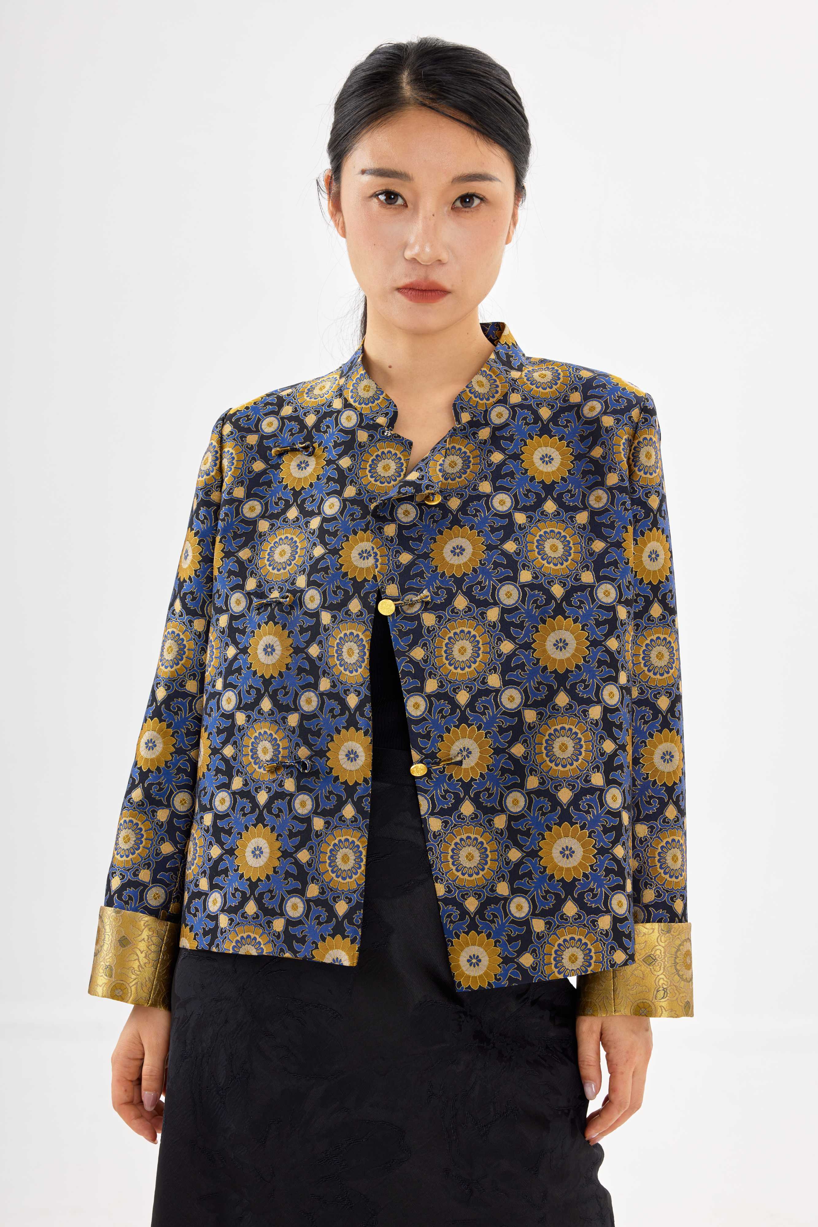 Group flower│Coats & Jackets│Song brocade with gold thread